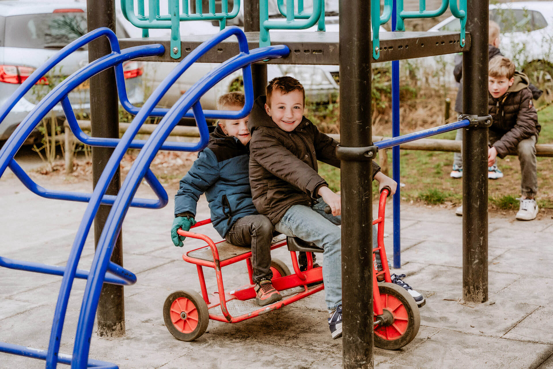 Wie zijn wij? Wie zijn wij?